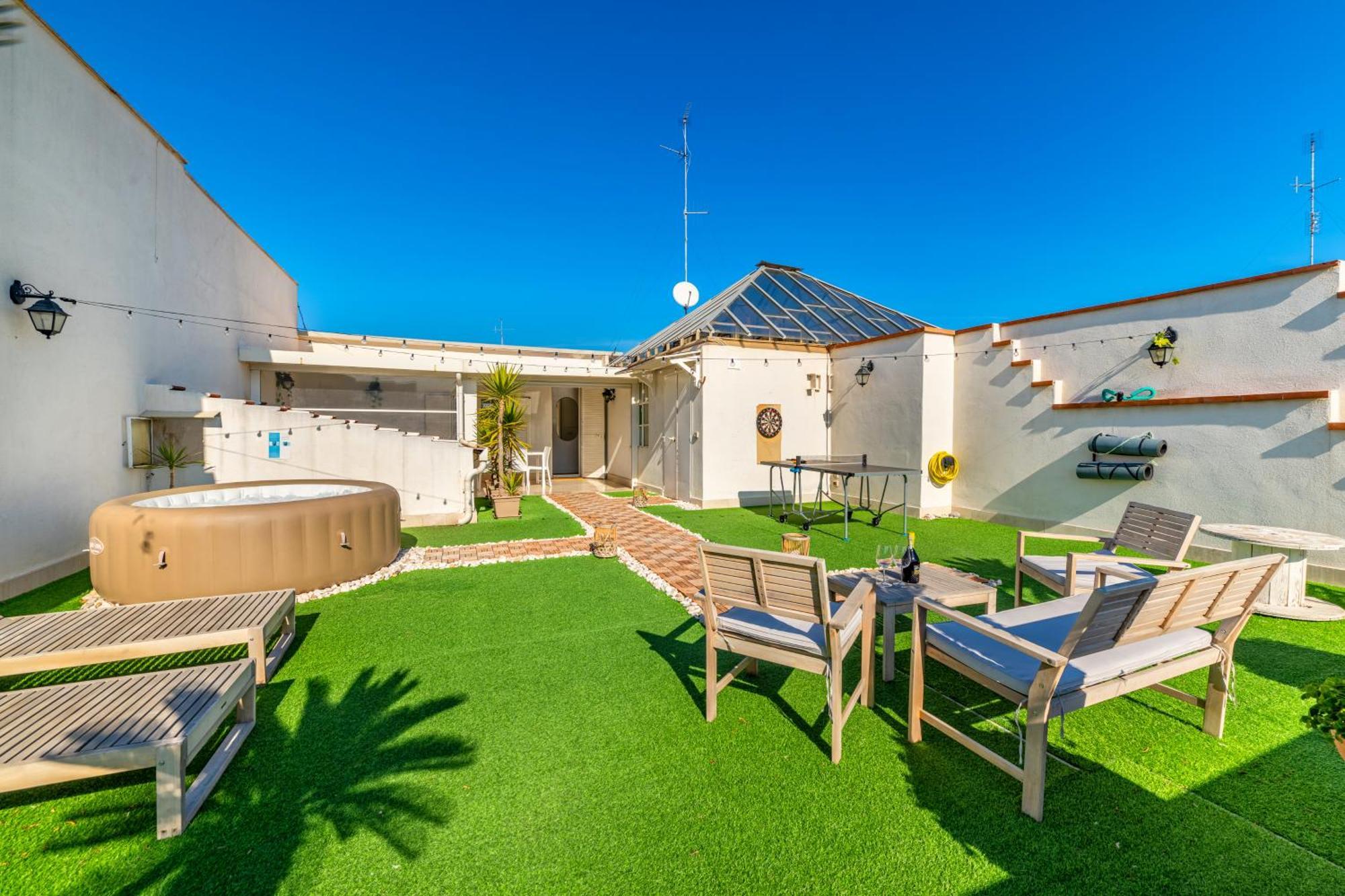 150Mq Rooftop Paradise - Spacious Private Terrace 바리 외부 사진